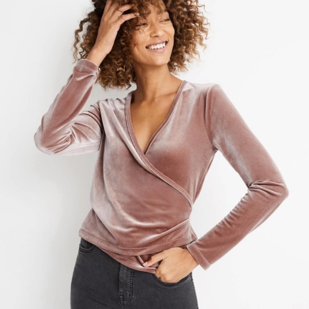 Madewell Velvet Wrap Top in Dusty Rose women’s top small